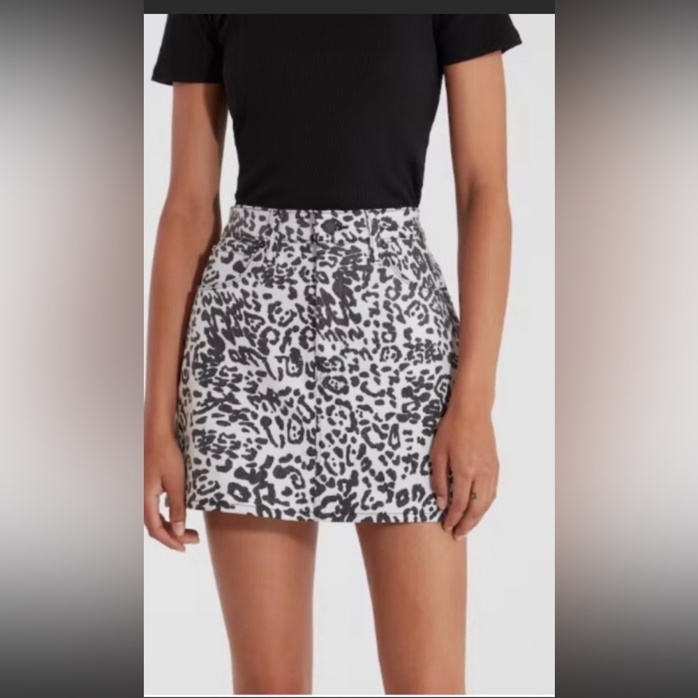 Hudson Viper White Leopard Mini Skirt Size 29